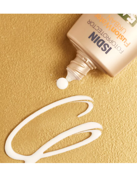 Isdin Fusion Water Urban SPF 30 50ml - TheBeautyCool